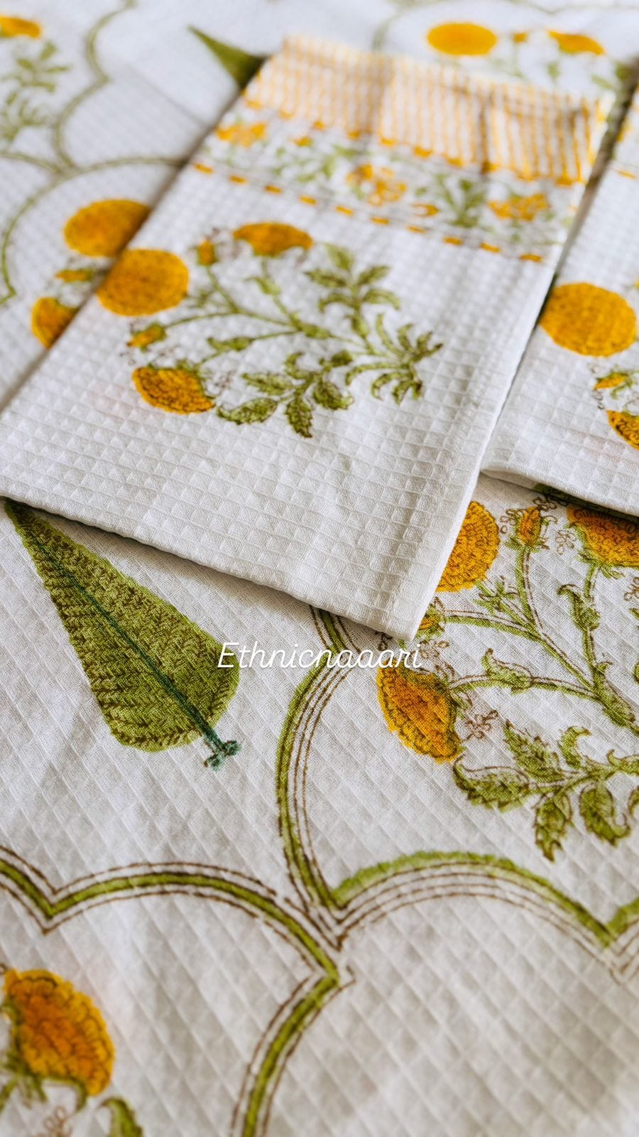 Petals Waffle Cotton Towel 4
