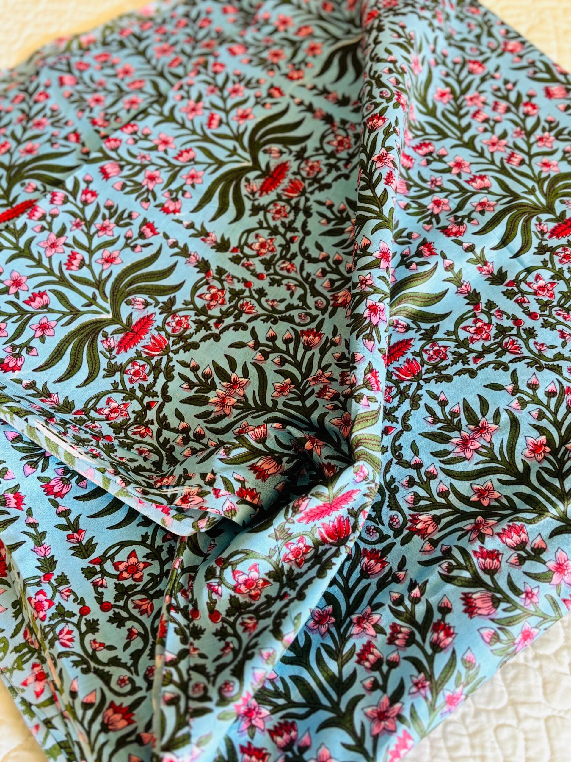 100./. Cotton Mul Fabrics, Gul 🪷 - Raw Fabrics - Pure Cotton 6 Gul 6 scaled 1