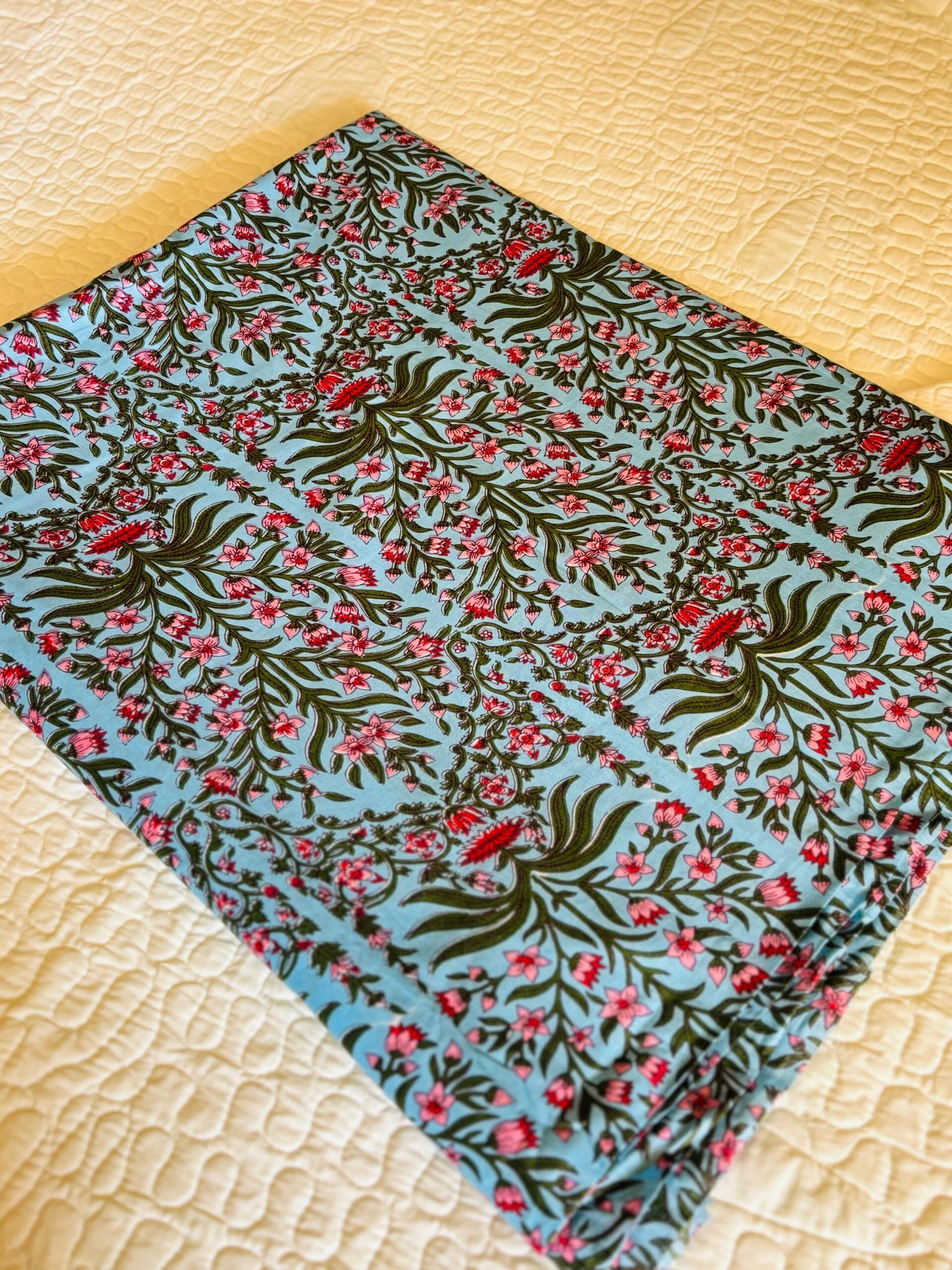 100./. Cotton Mul Fabrics, Gul 🪷 - Raw Fabrics - Pure Cotton 2 Gul 7 scaled 1