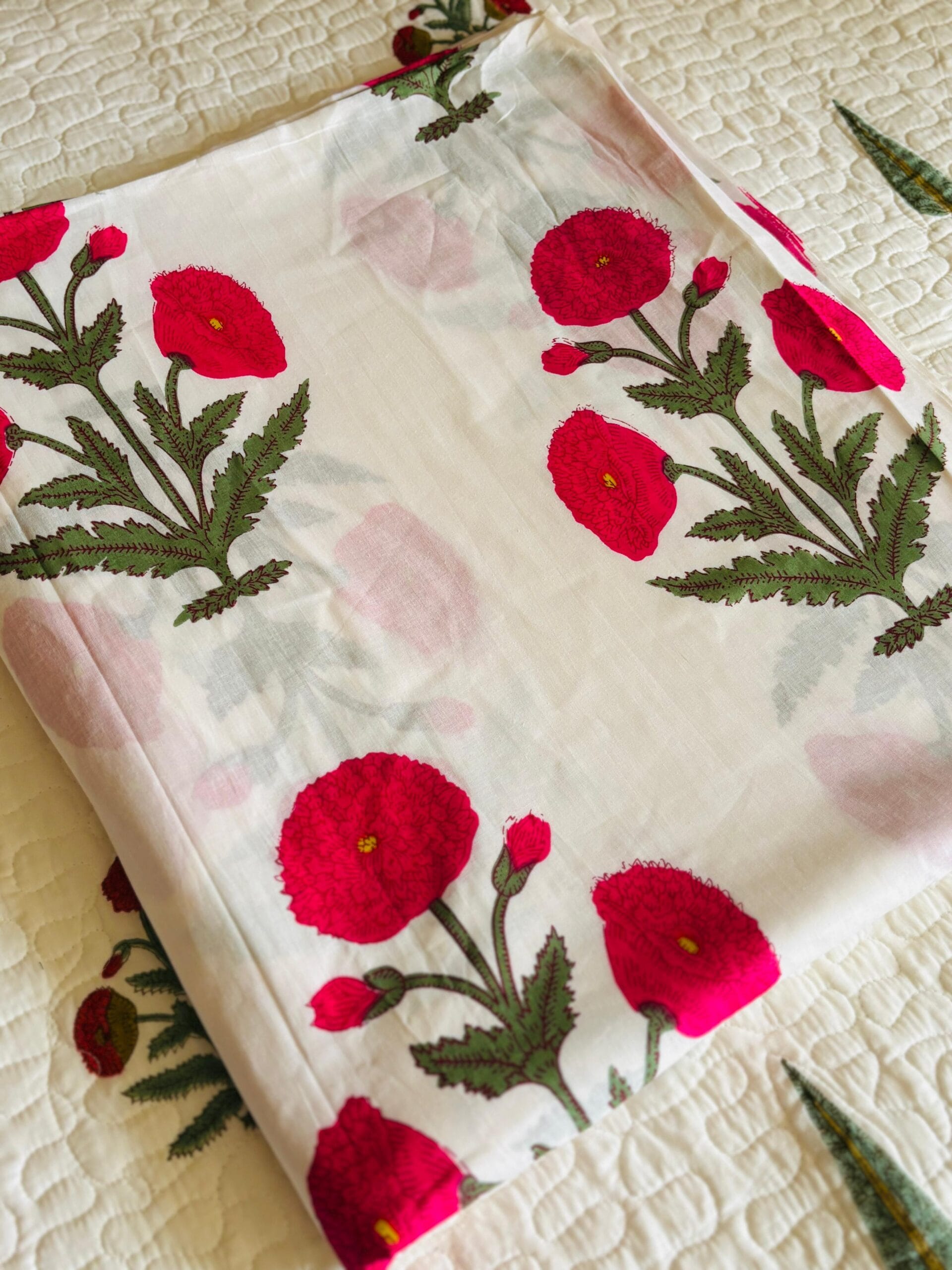 100./. Cotton Mul Fabrics, Dark Pink Peony- Raw Fabrics - Pure Cotton 2 Pink Poppies 5 scaled 1