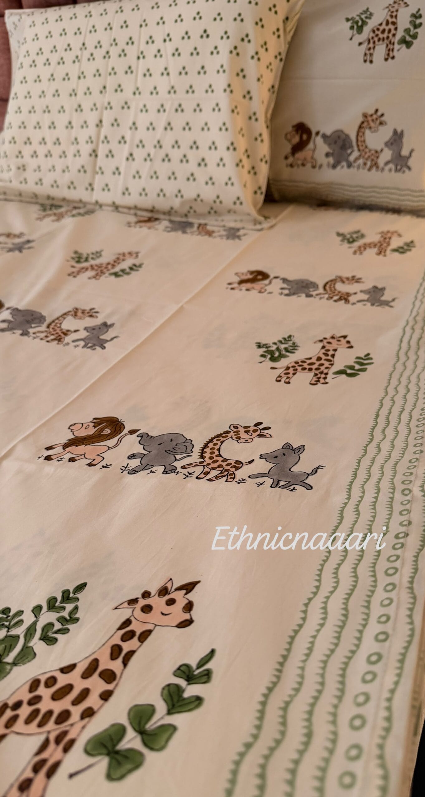 Jungle Party 🦁🐘🦒🐋 Bedsheet 13 scaled